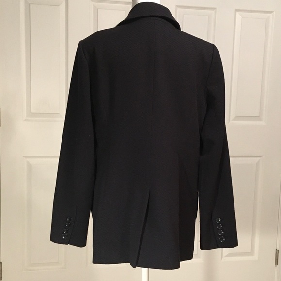 GAP Jacket - Picture 2 of 7